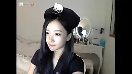 Park Nima, Korean girl, in police cosplay on webcam